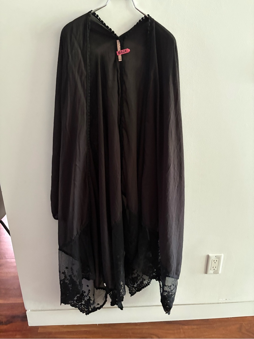 Ellemairco Black Lace Trim Duster O/S